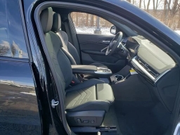 BMW X2 xDrive28i Sports Activity Coupe 2026