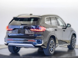 BMW X1 xDrive28i Sports Activity Vehicle 2026