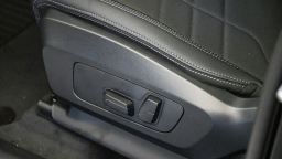 BMW X1 xDrive28i Sports Activity Vehicle 2026