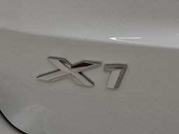 BMW X1 xDrive28i Sports Activity Vehicle 2026