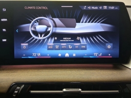 BMW X1 xDrive28i Sports Activity Vehicle 2026