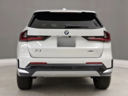 BMW X1 xDrive28i Sports Activity Vehicle 2026