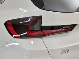 BMW X1 xDrive28i Sports Activity Vehicle 2026