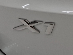 BMW X1 xDrive28i Sports Activity Vehicle 2026