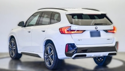 BMW X1 xDrive28i Sports Activity Vehicle 2026