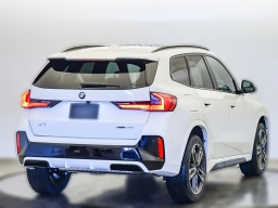 BMW X1 xDrive28i Sports Activity Vehicle 2026
