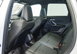 BMW X1 xDrive28i Sports Activity Vehicle 2026