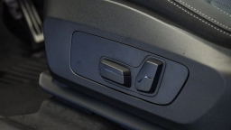 BMW X1 xDrive28i Sports Activity Vehicle 2026