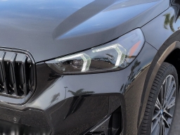 BMW X1 xDrive28i Sports Activity Vehicle 2026