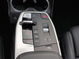 BMW X1 xDrive28i Sports Activity Vehicle 2026