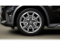 BMW X1 xDrive28i Sports Activity Vehicle 2026