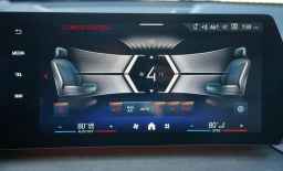 BMW X1 xDrive28i Sports Activity Vehicle 2026