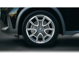 BMW X1 xDrive28i Sports Activity Vehicle 2026