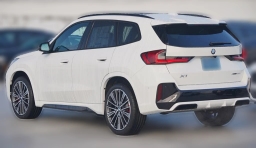 BMW X1 xDrive28i Sports Activity Vehicle 2026