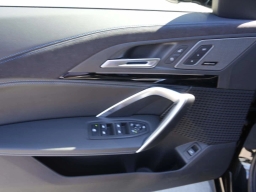 BMW X1 xDrive28i Sports Activity Vehicle 2026