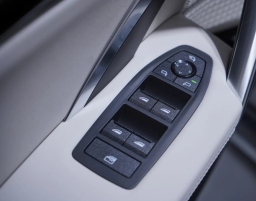 BMW X1 xDrive28i Sports Activity Vehicle 2026