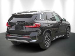 BMW X1 xDrive28i Sports Activity Vehicle 2026