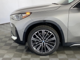 BMW X1 xDrive28i Sports Activity Vehicle 2026