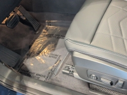 BMW X1 xDrive28i Sports Activity Vehicle 2026