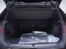 BMW X1 xDrive28i Sports Activity Vehicle 2026