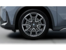 BMW X1 xDrive28i Sports Activity Vehicle 2026