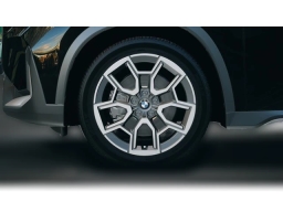 BMW X1 xDrive28i Sports Activity Vehicle 2026