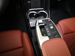 BMW X1 xDrive28i Sports Activity Vehicle 2026