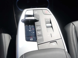 BMW X1 xDrive28i Sports Activity Vehicle 2026