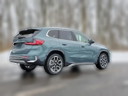 BMW X1 xDrive28i Sports Activity Vehicle 2026