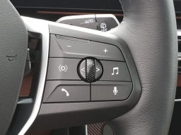 BMW X1 xDrive28i Sports Activity Vehicle 2026