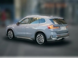 BMW X1 xDrive28i Sports Activity Vehicle 2026