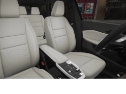 BMW X1 xDrive28i Sports Activity Vehicle 2026