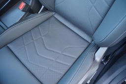 BMW X1 xDrive28i Sports Activity Vehicle 2026