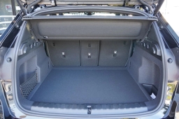 BMW X1 xDrive28i Sports Activity Vehicle 2026