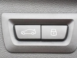 BMW X1 xDrive28i Sports Activity Vehicle 2026