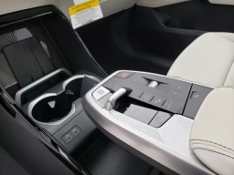 BMW X1 xDrive28i Sports Activity Vehicle 2026