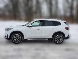 BMW X1 xDrive28i Sports Activity Vehicle 2026