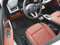 BMW X1 xDrive28i Sports Activity Vehicle 2026