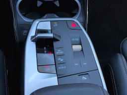 BMW X1 xDrive28i Sports Activity Vehicle 2026