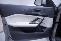 BMW X1 xDrive28i Sports Activity Vehicle 2026