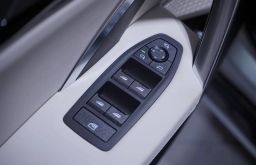 BMW X1 xDrive28i Sports Activity Vehicle 2026