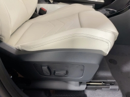 BMW X1 xDrive28i Sports Activity Vehicle 2026