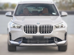 BMW X1 xDrive28i Sports Activity Vehicle 2026