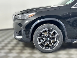 BMW X1 xDrive28i Sports Activity Vehicle 2026