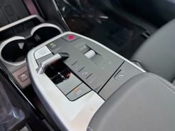 BMW X1 xDrive28i Sports Activity Vehicle 2026