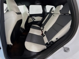 BMW X1 xDrive28i Sports Activity Vehicle 2026