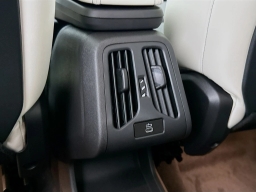 BMW X1 xDrive28i Sports Activity Vehicle 2026