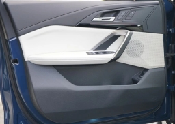 BMW X1 xDrive28i Sports Activity Vehicle 2026