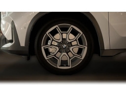 BMW X1 xDrive28i Sports Activity Vehicle 2026