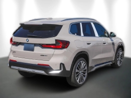 BMW X1 xDrive28i Sports Activity Vehicle 2026